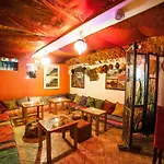 The Ultimate Party Pit 24 Pax Man Cave Edition