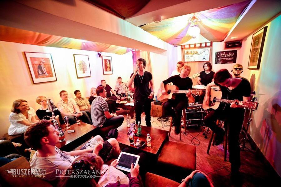 The Ultimate Party Pit 24 Pax Man Cave Edition