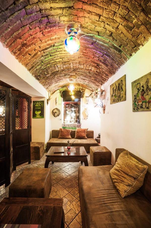 Apartment The Ultimate Party Pit 24 Pax Man Cave Edition