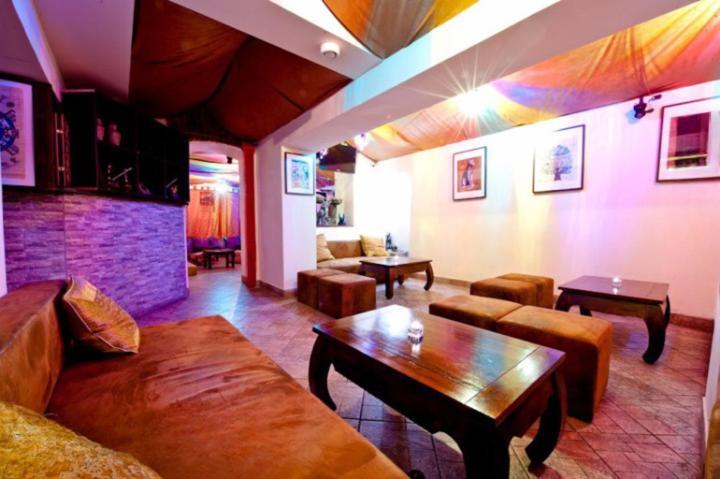 The Ultimate Party Pit 24 Pax Man Cave Edition Krakow